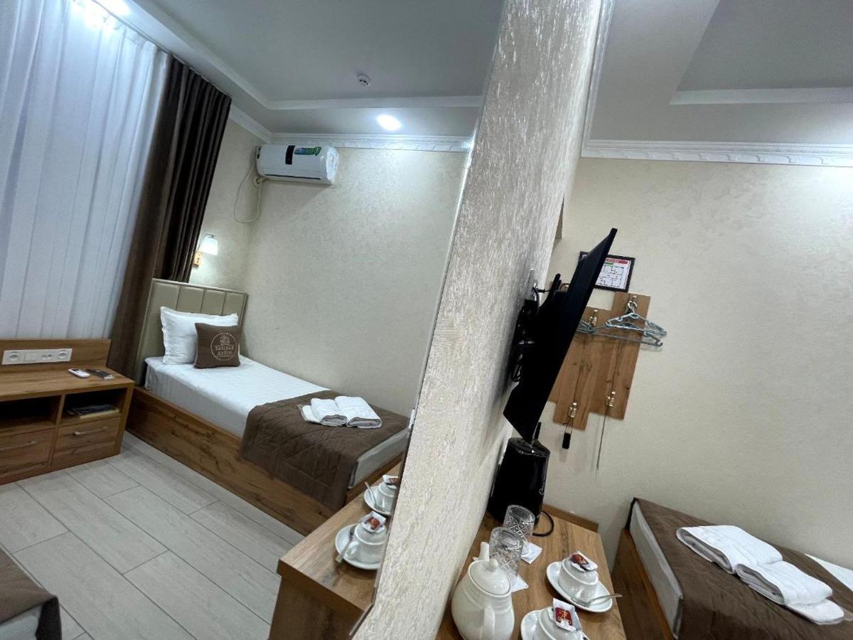Barhat Hotel Tachkent Extérieur photo